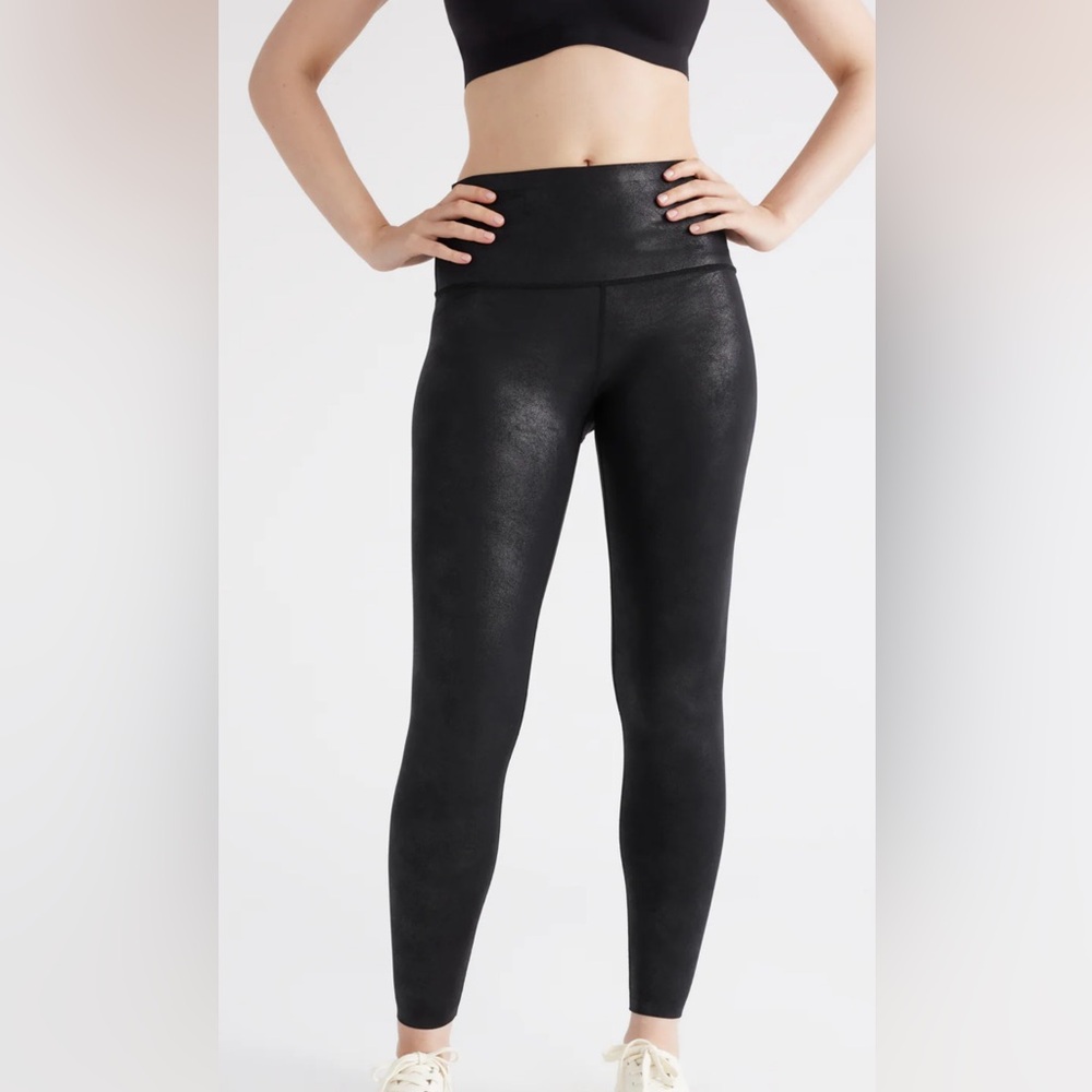 Knix High Rise Contour Waist Leggings In Black Faux Leather size XL - Picture 1 of 6